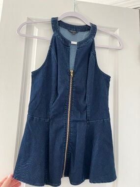 Guess Jean peplum top